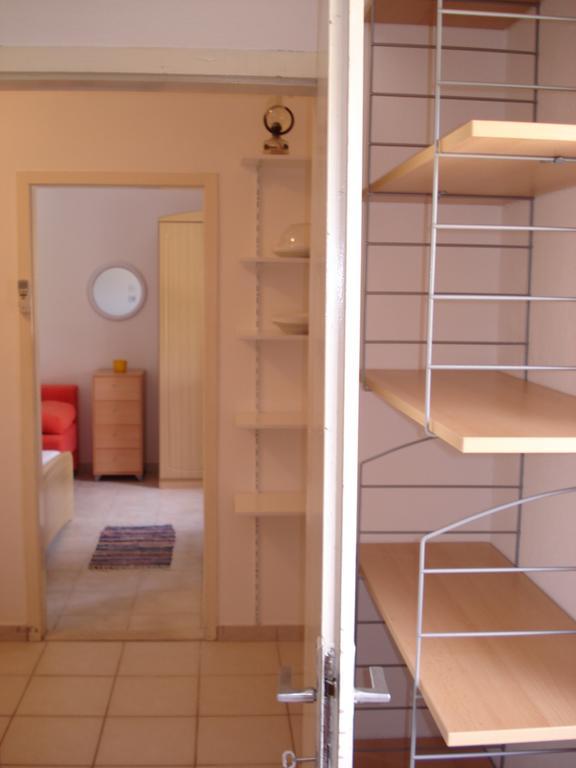 Holiday Home Dora Sutivan Rum bild